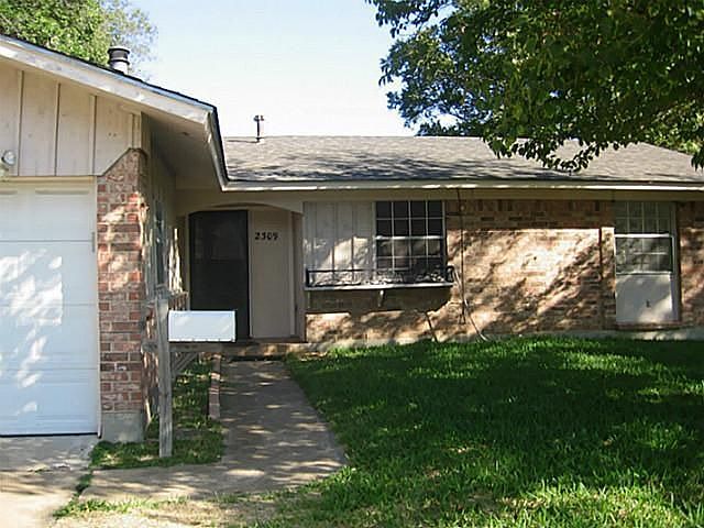 2nd image of 2309 Bayberry Dr