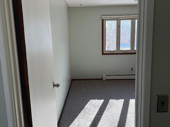 5th image of 4351 Parklawn Ave #104