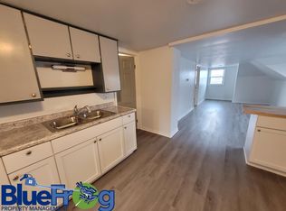 643 3rd St #1/2, Menasha, WI 54952