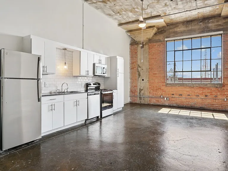 Deep Ellum Lofts — Photo 62