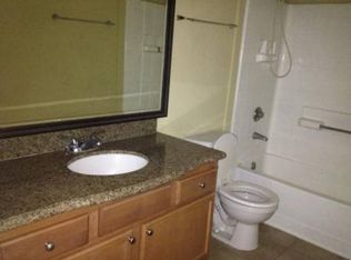 1020 La Terraza Cir UNIT 103, Corona, CA 92879