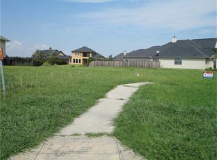 2813 Sea Channel Dr, Seabrook, TX 77586