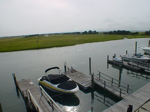 2nd image of 408 7th St