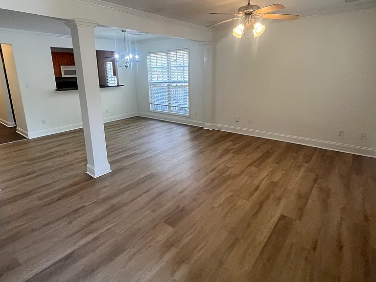 108 Bentwood Cir — Photo 11
