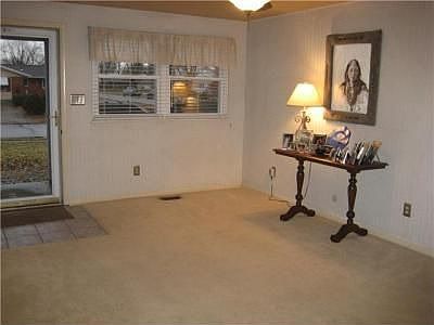 5th image of 245 Pawnee Dr