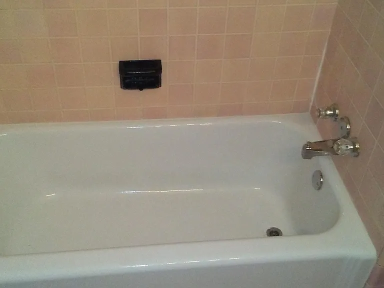 Bathtub