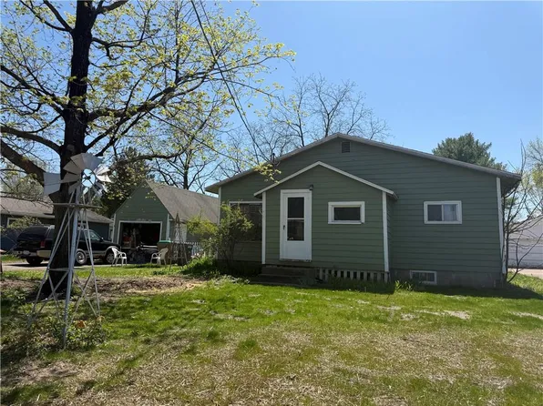 629 West Garden Street, Chippewa Falls, WI 54729