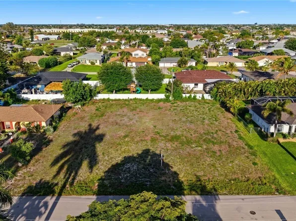 4208 SW 5th Pl, Cape Coral, FL 33914