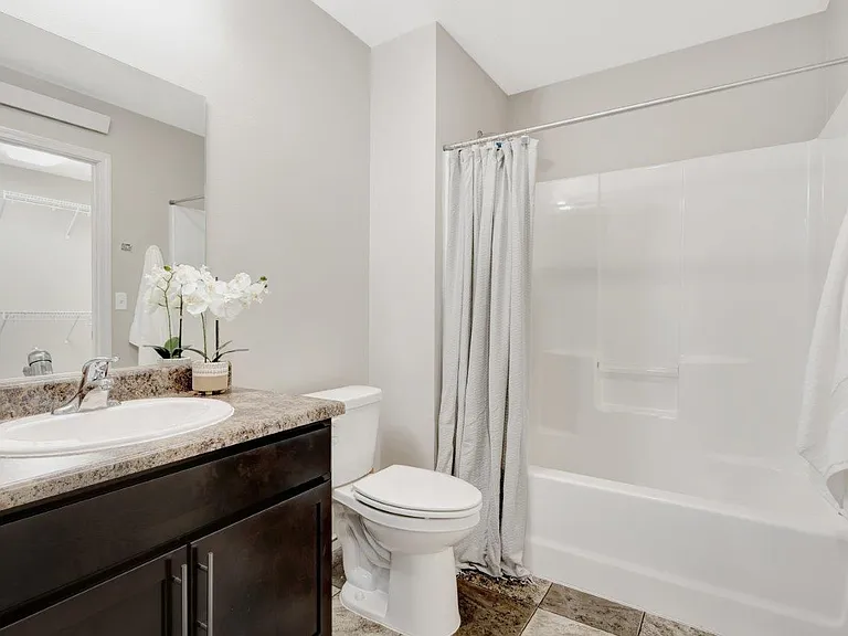 Copperleaf Townhomes — Photo 8