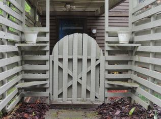 35 Penny Ln, Ithaca, NY 14850