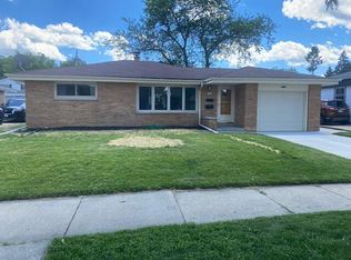 8701 W Tripoli Ave, Milwaukee, WI 53228
