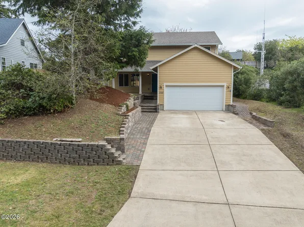 1325 SW Chad Dr, Waldport, OR 97394