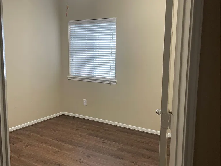12218 Grand Portage Ln — Photo 12