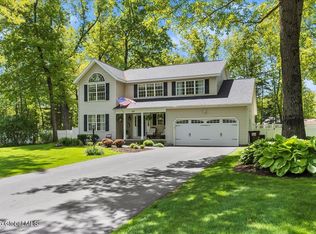 229 Drummond Dr, Ballston Spa, NY 12020