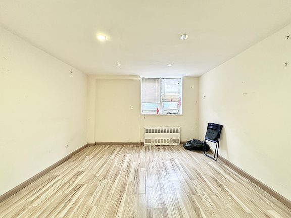 2nd image of 142-27 Barclay Ave #100