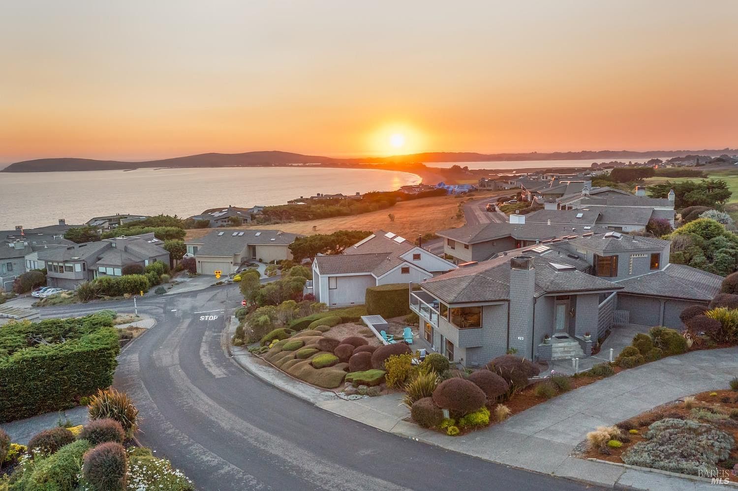 622 Swan Dr, Bodega Bay, CA 94923 Zillow