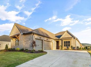 3113 Sublett Farm Trl, Owens Cross Roads, AL 35763