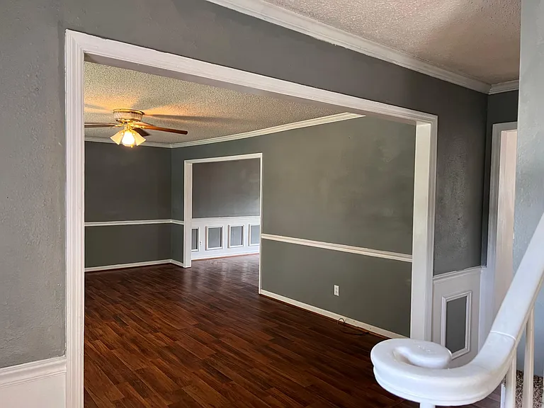 1703 Delano St — Photo 38
