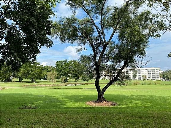 2nd image of 2651 S Palm Aire Dr APT 207