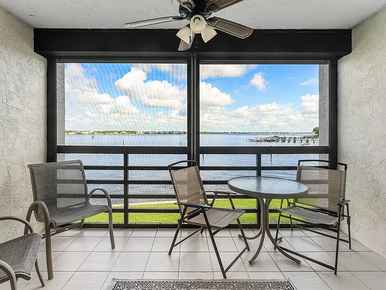 1950 SW Palm City Rd #14203 — Photo 25
