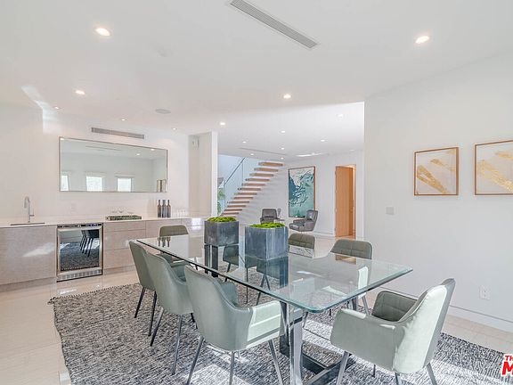 5th image of 9327 Cresta Dr