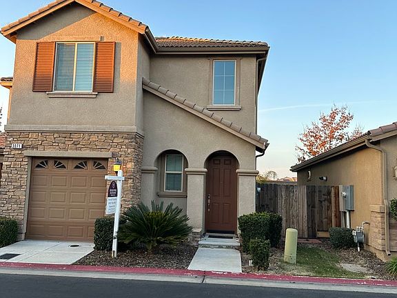 3rd image of 3071 Glacier Ln