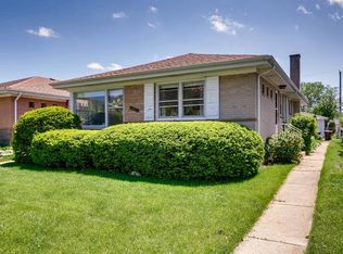 4621 Jerome Ave, Skokie, IL 60076