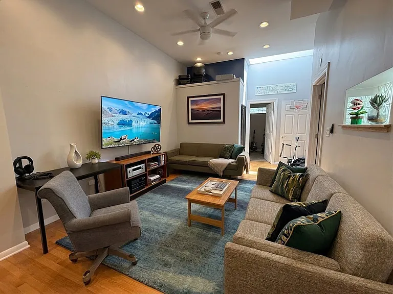 1st Floor Living Room