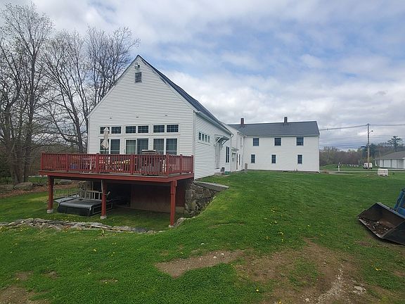 5th image of 956 Bridge St