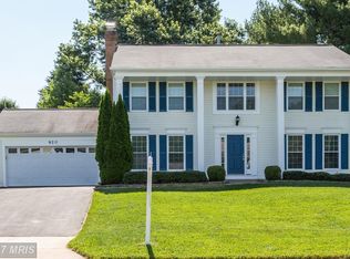 920 Pointer Ridge Dr, Gaithersburg, MD 20878