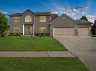 3503 Carly Beth Ln, Bloomington, IL