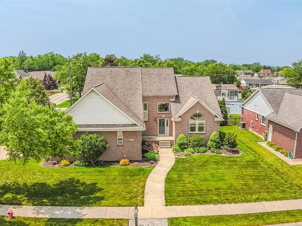 15980 Monterey St, Southgate, MI 48195