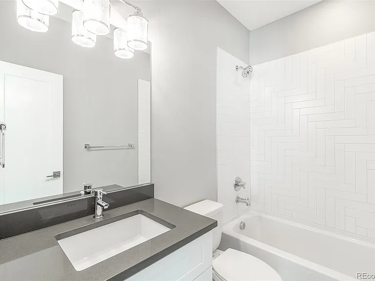 2175 S Cherokee St — Photo 15