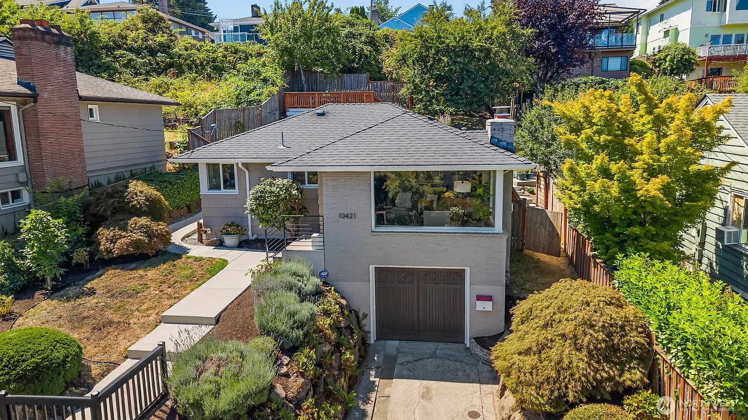 10421 66th Avenue S photo 1
