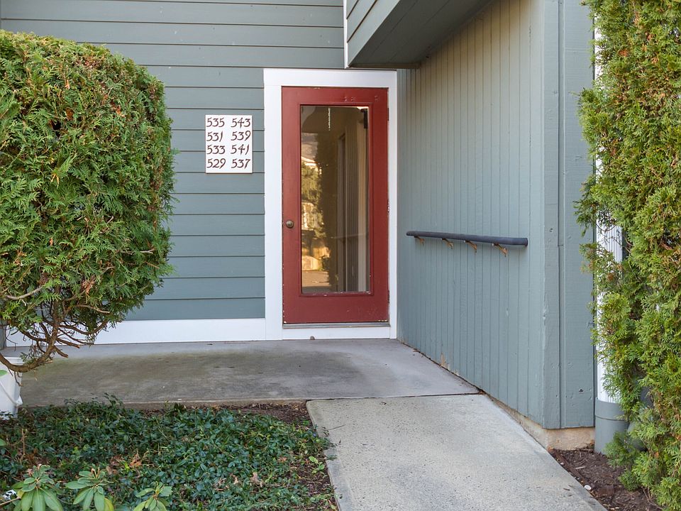 1st image of 533 Glendale Avenue #533