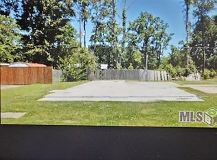 44050 Lake Village Rd, Prairieville, LA 70769