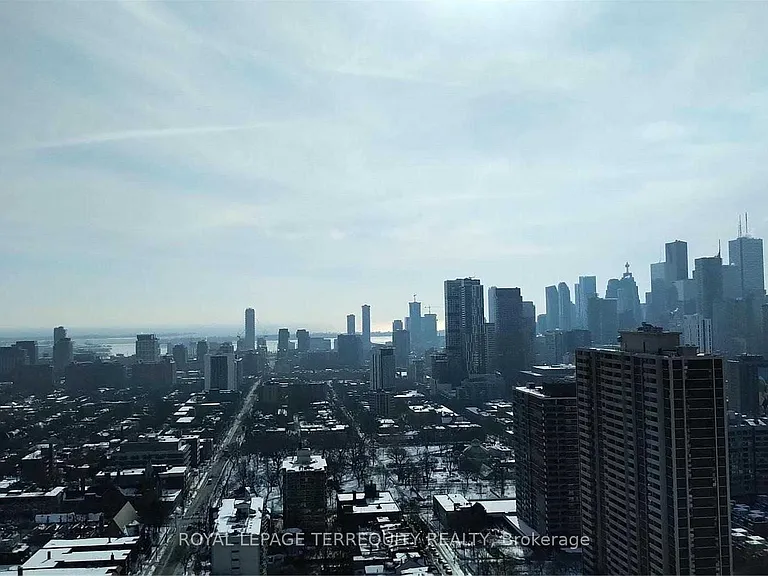 159 Wellesley St E #2908 — Photo 18