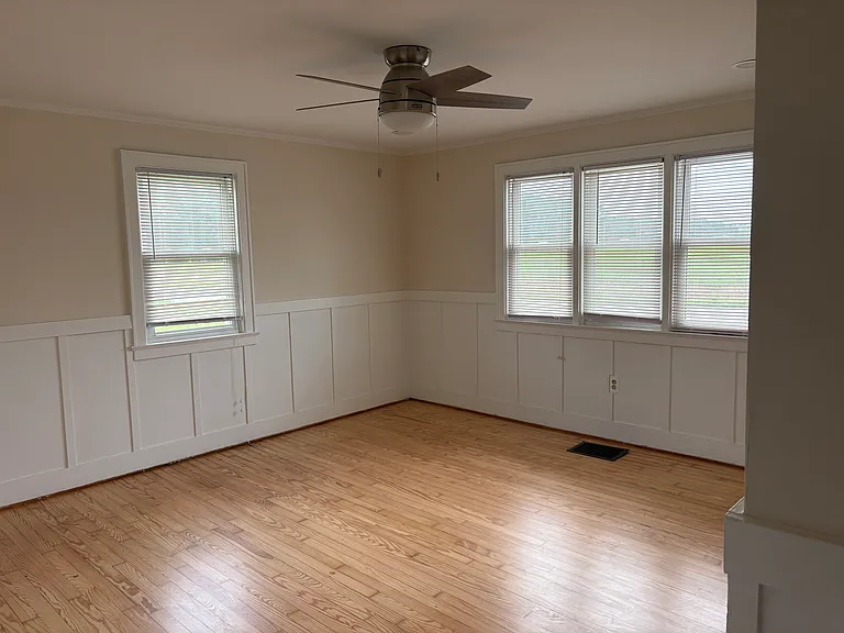 5492 Snow Hill Rd — Photo 3