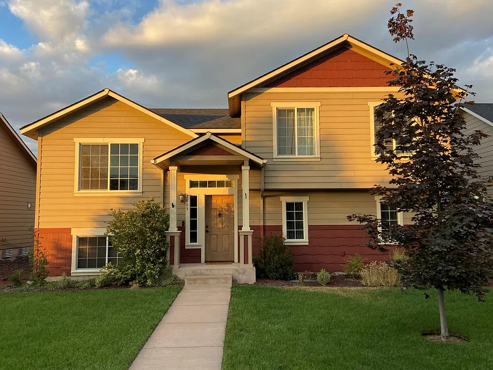 2805 W Dumont Dr