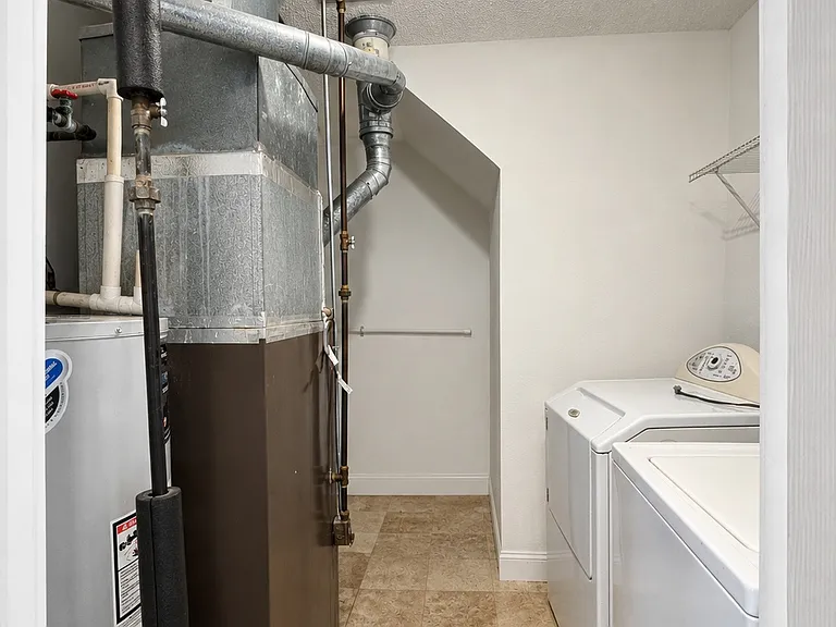 11 Wosniak Ct — Photo 19