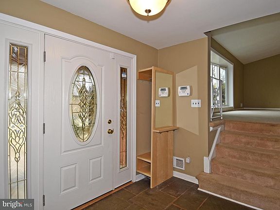 4th image of 9909 Inglemere Dr