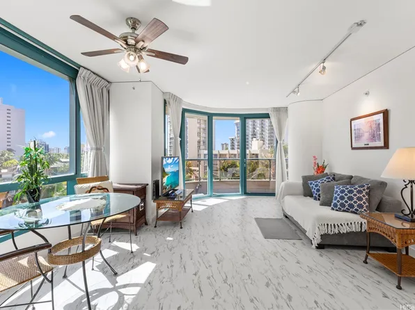 1888 Kalakaua Ave APT 906, Honolulu, HI 96815