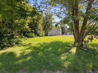 711 N Garfield St, Marion, IL 62959