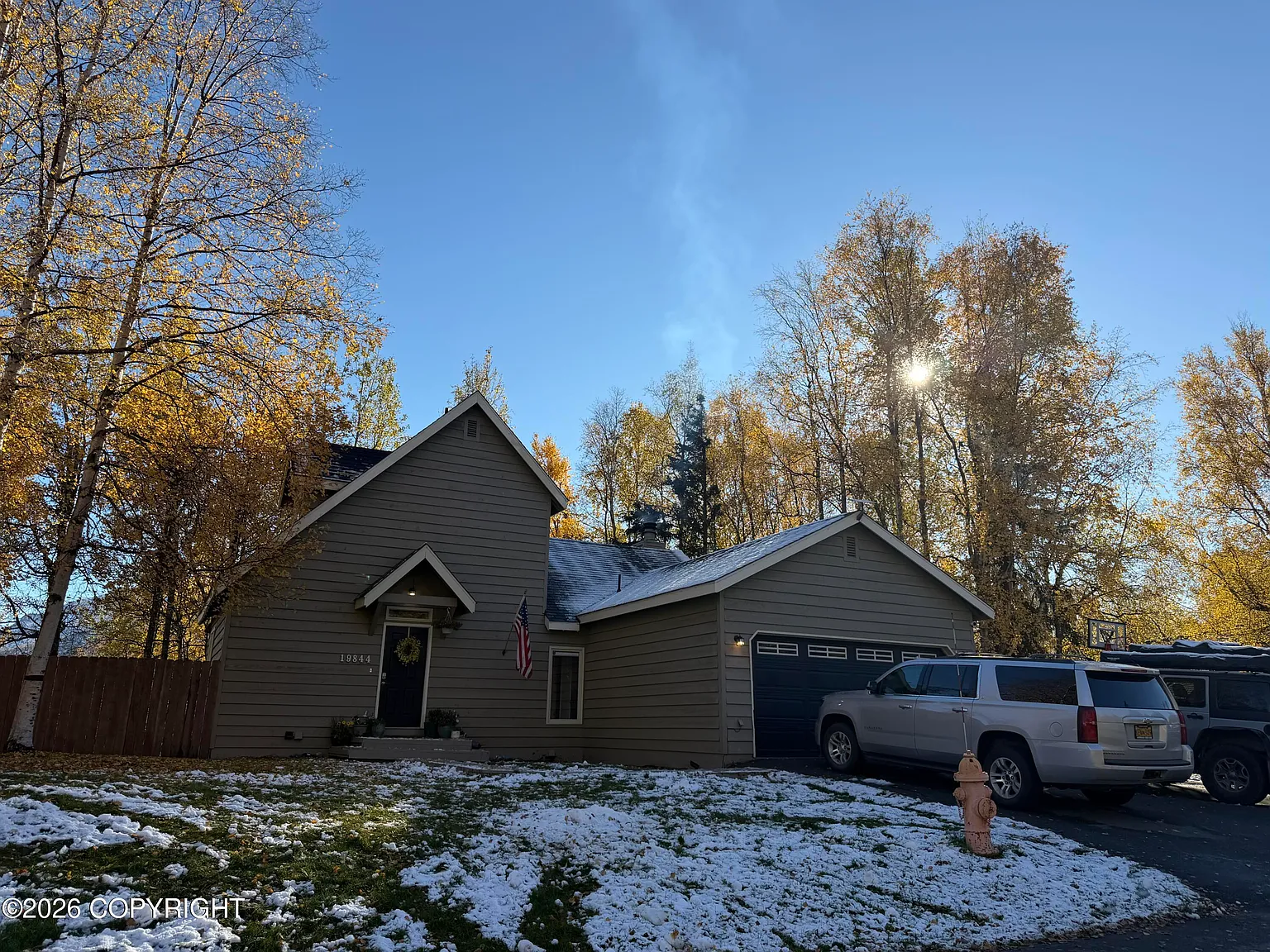 3 bed, 2.5 bath, 2018 sqft, $3,200 — Photo 1