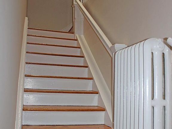 Private entrance stairs