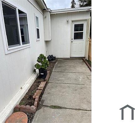 2nd image of 549 N 13th St