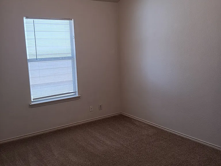5551 Painter Grn — Photo 21