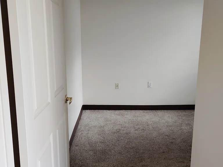2900 22nd Ave #6 — Photo 5