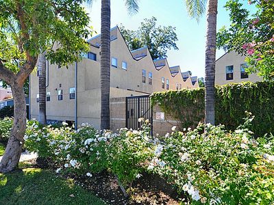 14256 Victory Blvd APT 7, Van Nuys, CA, 91401