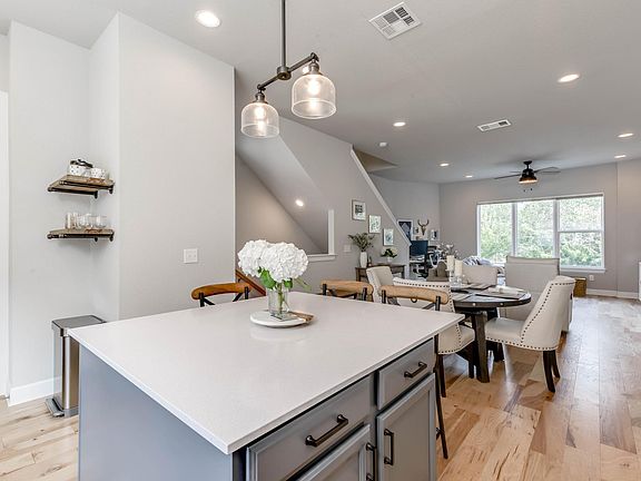 5th image of 1405 Hyde St Unit 22